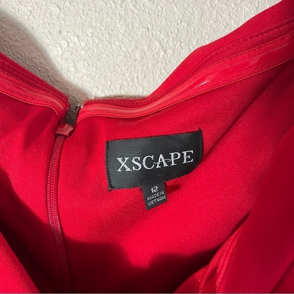 XSCAPE Off-The-Shoulder Sweetheart Jumpsuit - Picture 9 of 11